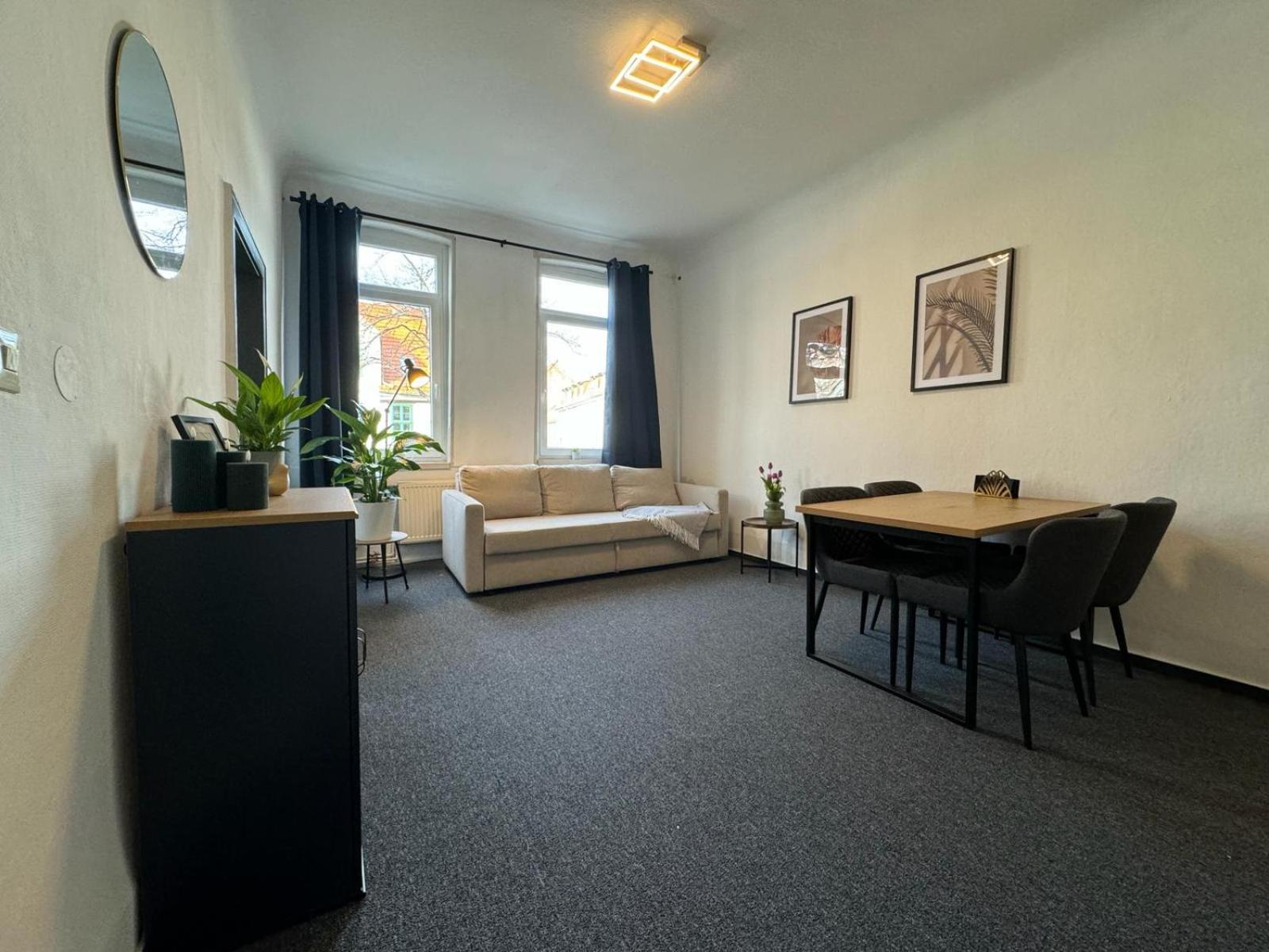 Apartment Goethe In Der Goettinger Innenstadt Gottingen Bagian luar foto